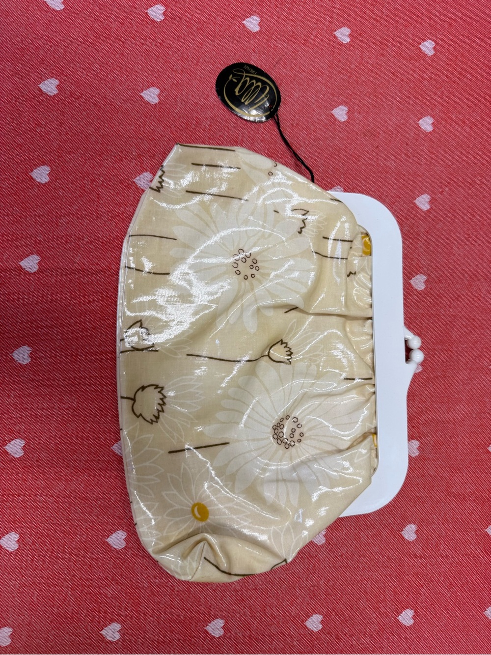 Kiss-lock Frame Beige Floral 1960s Style Clutch